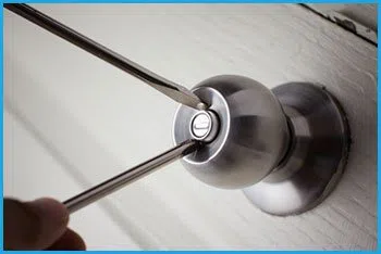 Darien Locksmith Store Darien, CT 203-893-4192 - 8a-unlock-service